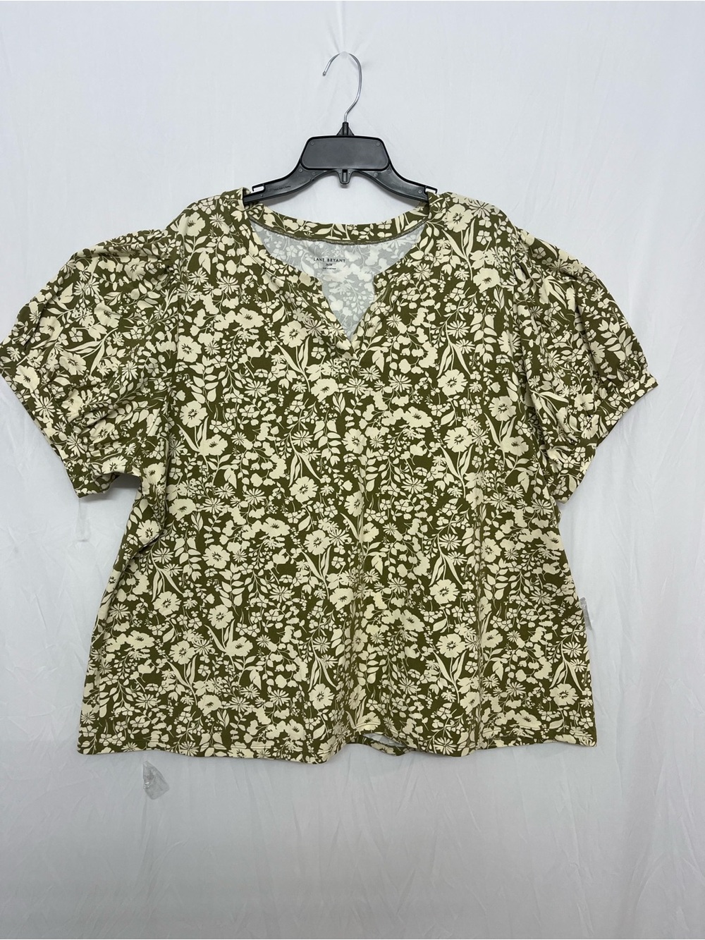 Lane Bryant Olive and Cream Floral V-Neck Puff Sleeve Top